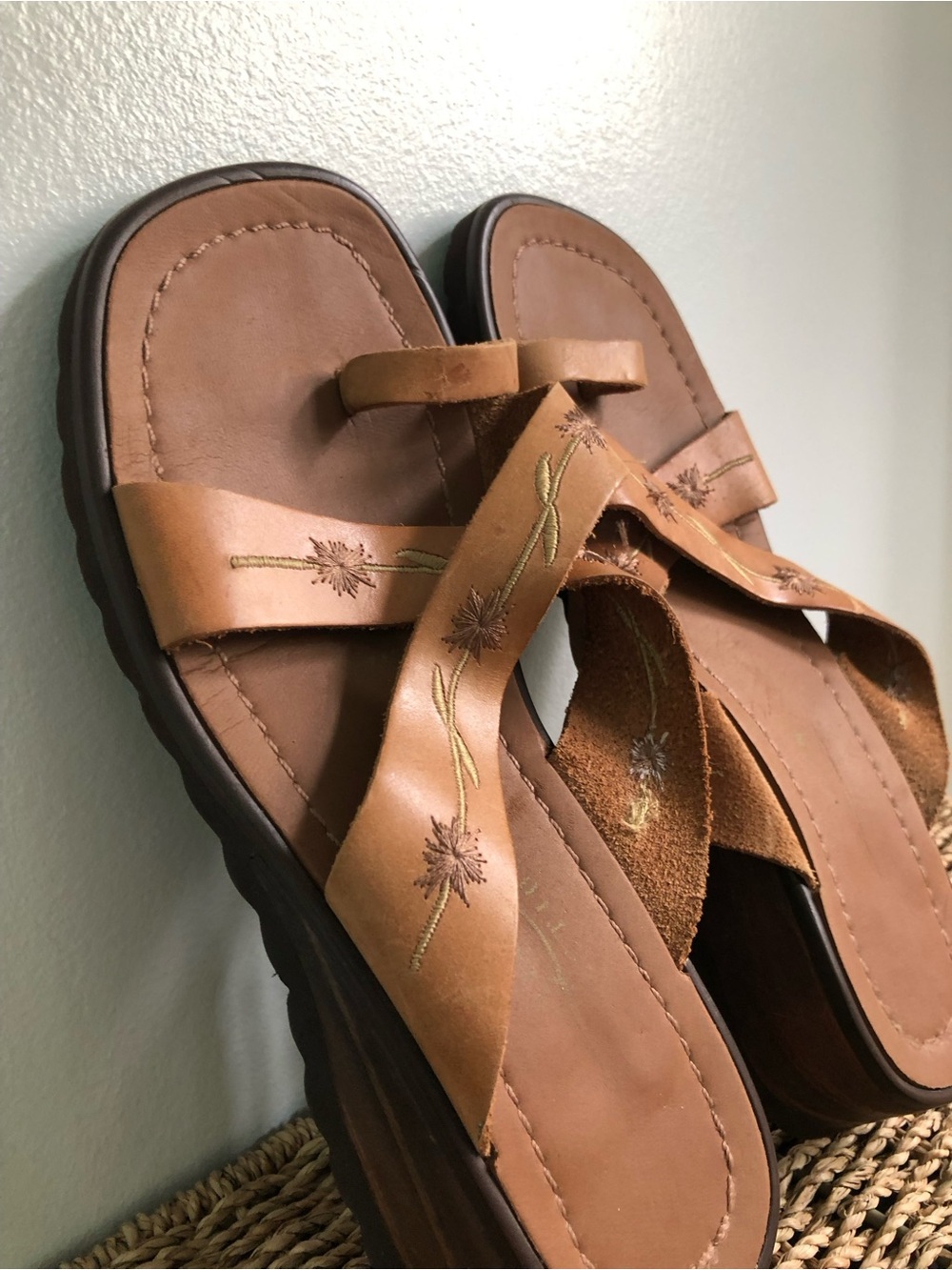 90s Western Boho Leather Embroidered Slide Sandals - Picture 2 of 8
